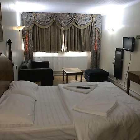 קובנטרי Hylands Hotel מראה חיצוני תמונה